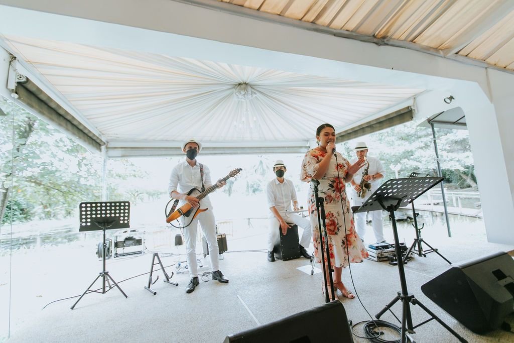 ACOUSTIC LIVE BAND