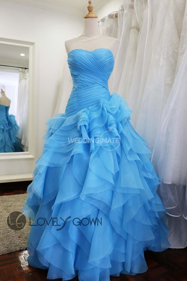 LovelyGown